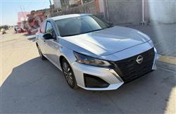 نيسان ألتيما